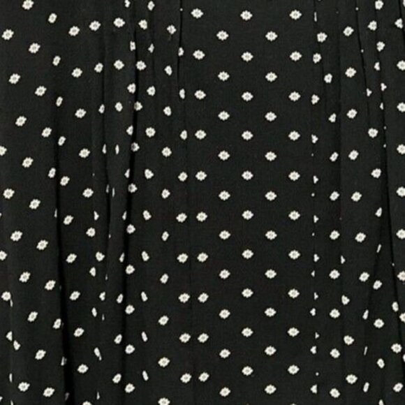 J. Jill Top Womens Medium Petite Floral Black Ditsy Keyhole Long Sleeve Wearever - Picture 5 of 5